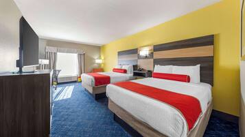 Standaard kamer, 2 queensize bedden, niet-roken, magnetron | Een kluis op de kamer, een bureau, een laptopwerkplek