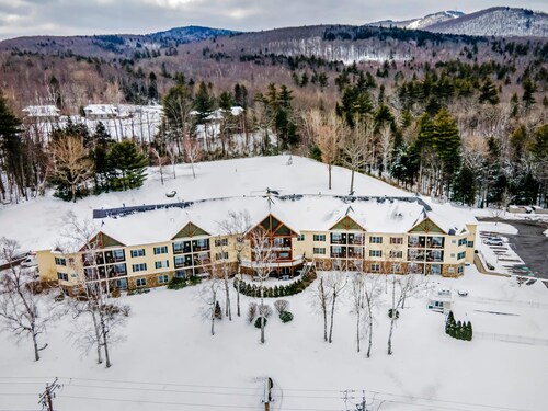 Mountain Edge Suites at Sunapee, an Ascend Collection Hotel