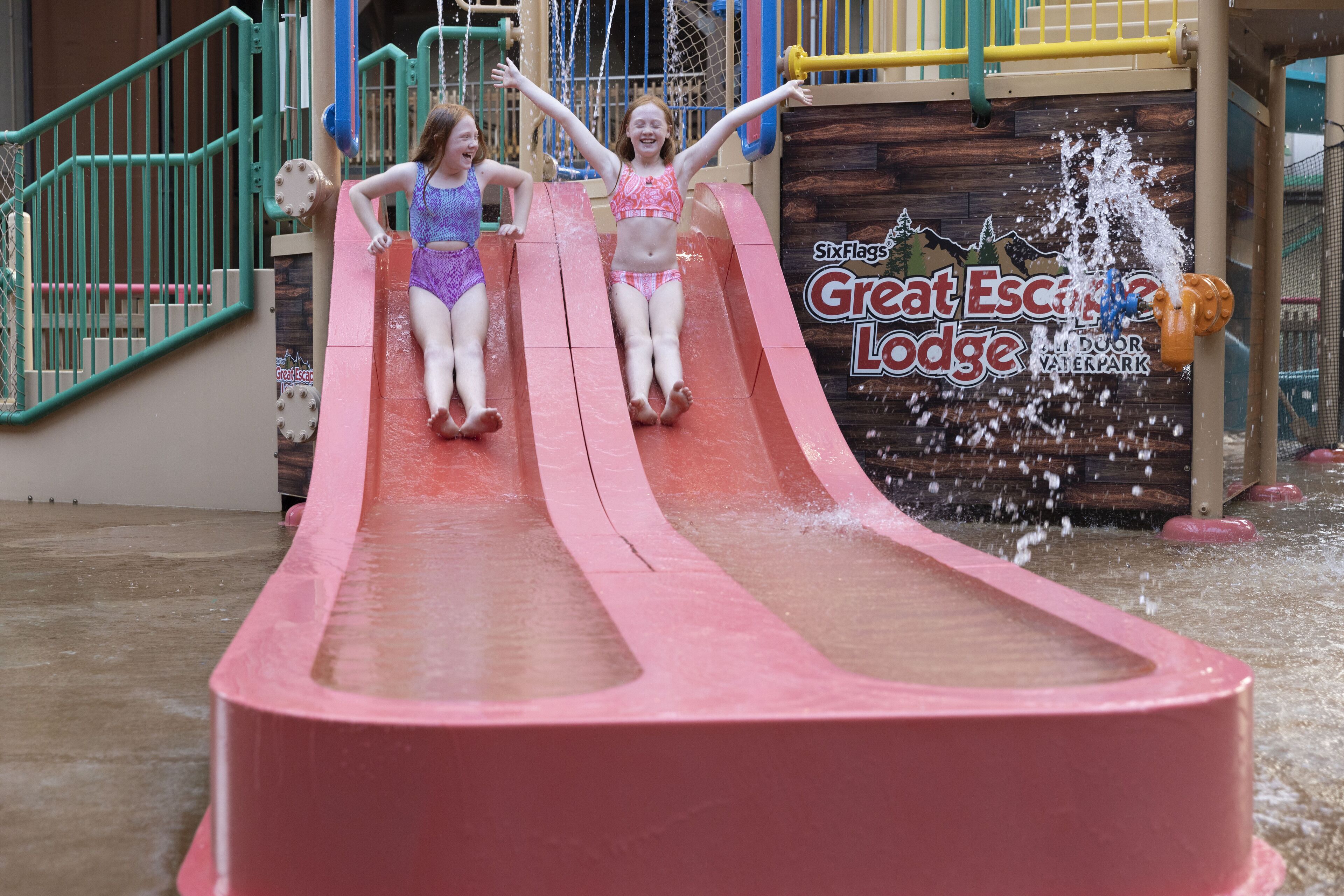 Un toboggan aquatique au Great Escape Lodge.