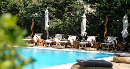 Sea View Hotel
