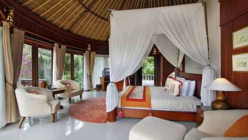 Minibar, desk, blackout drapes, rollaway beds