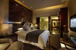 Suite Deluxe | Literie de qualité supérieure, couette en duvet d'oie, surmatelas