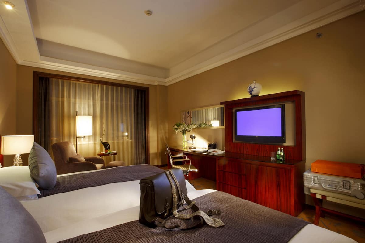 Premium bedding, down duvets, pillow-top beds, minibar