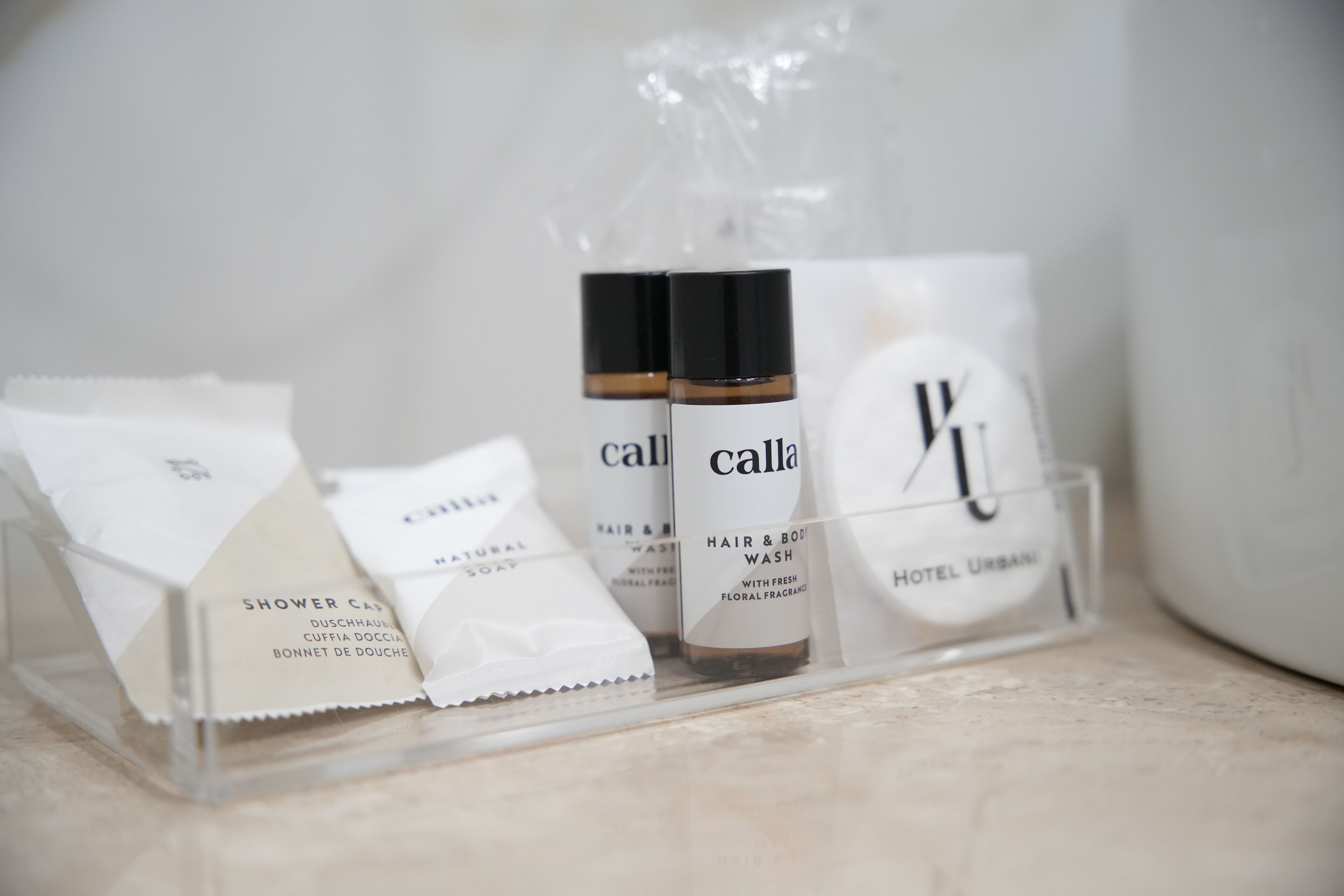 shower, free toiletries, hair dryer, bidet