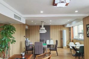 Unclassified image, 4 of 51, button - Ningbo Zoyi Grand Hotel (Ningbo)