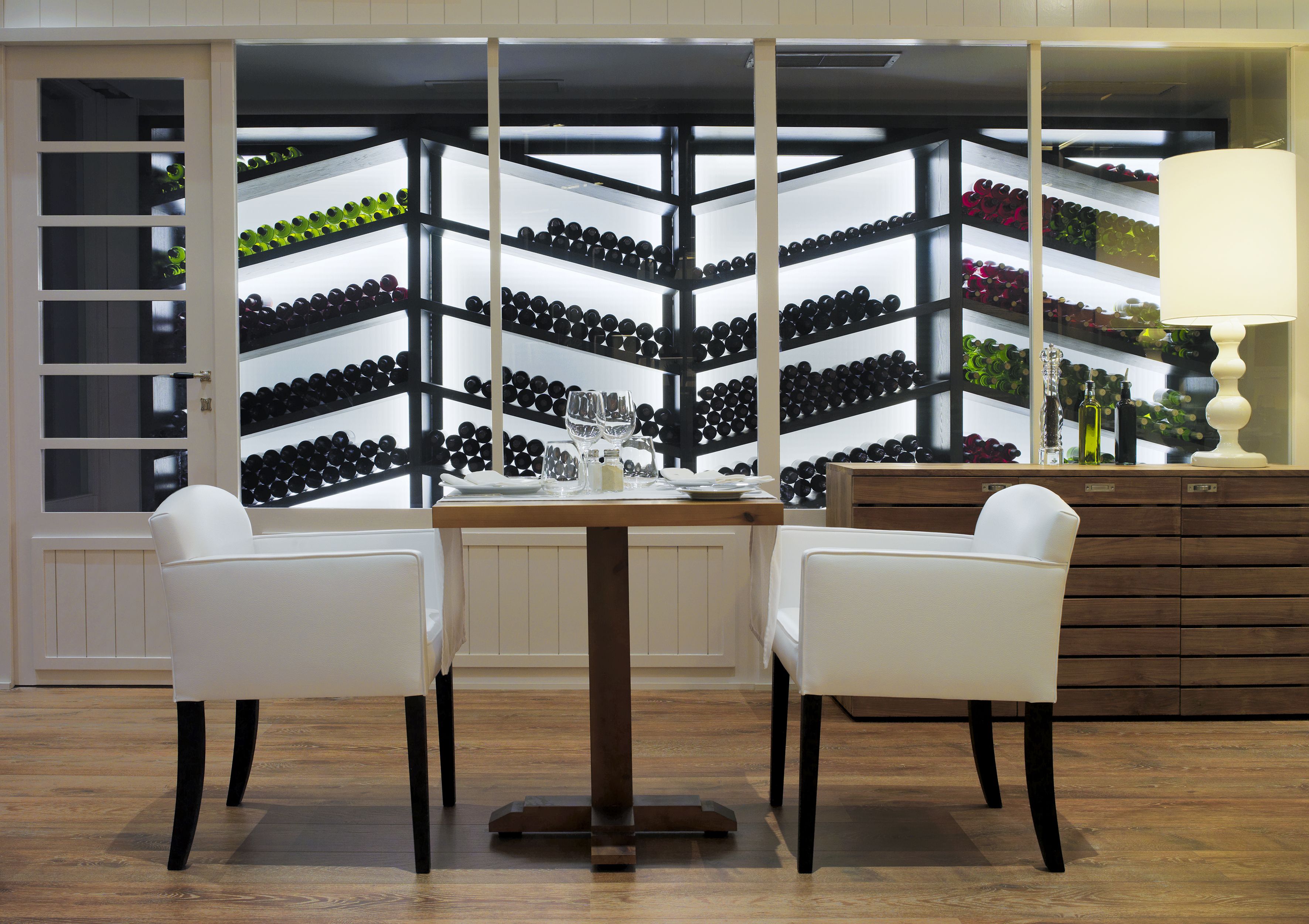 breakfast, lunch and dinner served