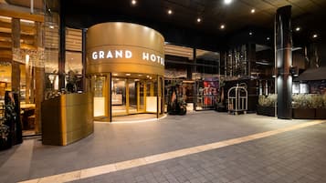 واجهة المنشأة