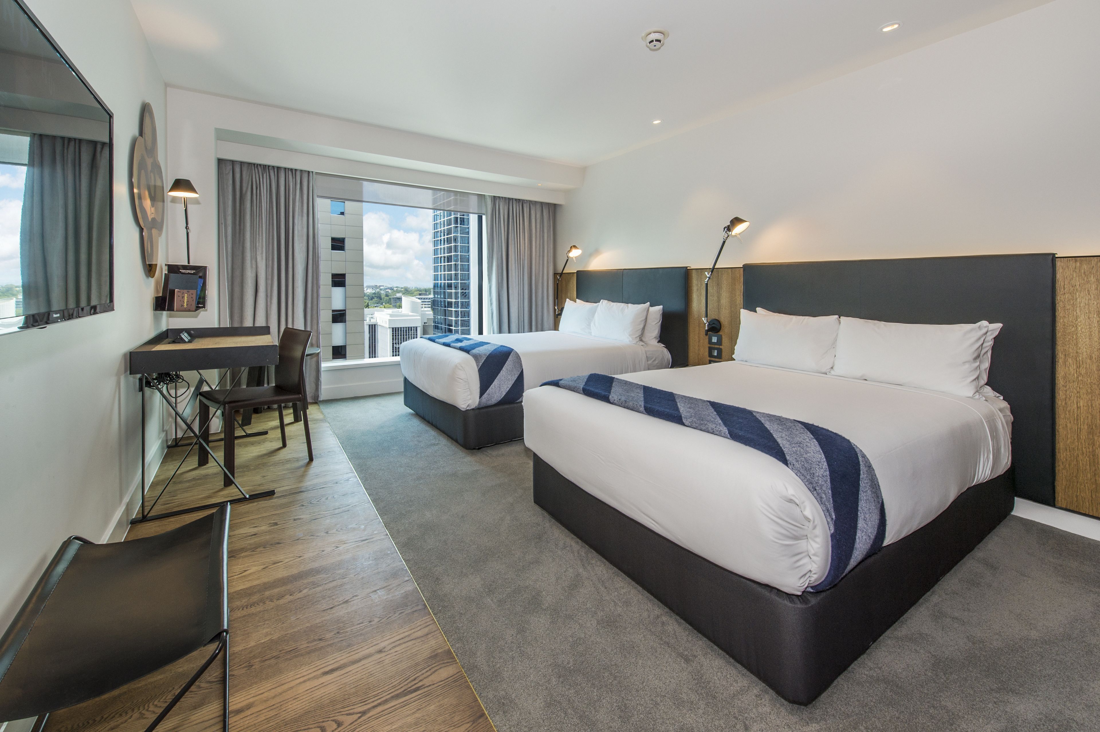 Hypo-allergenic bedding, minibar, in-room safe, blackout drapes