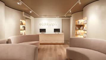 Hot tub, steam room, body treatments, hydrotherapy, aromatherapy