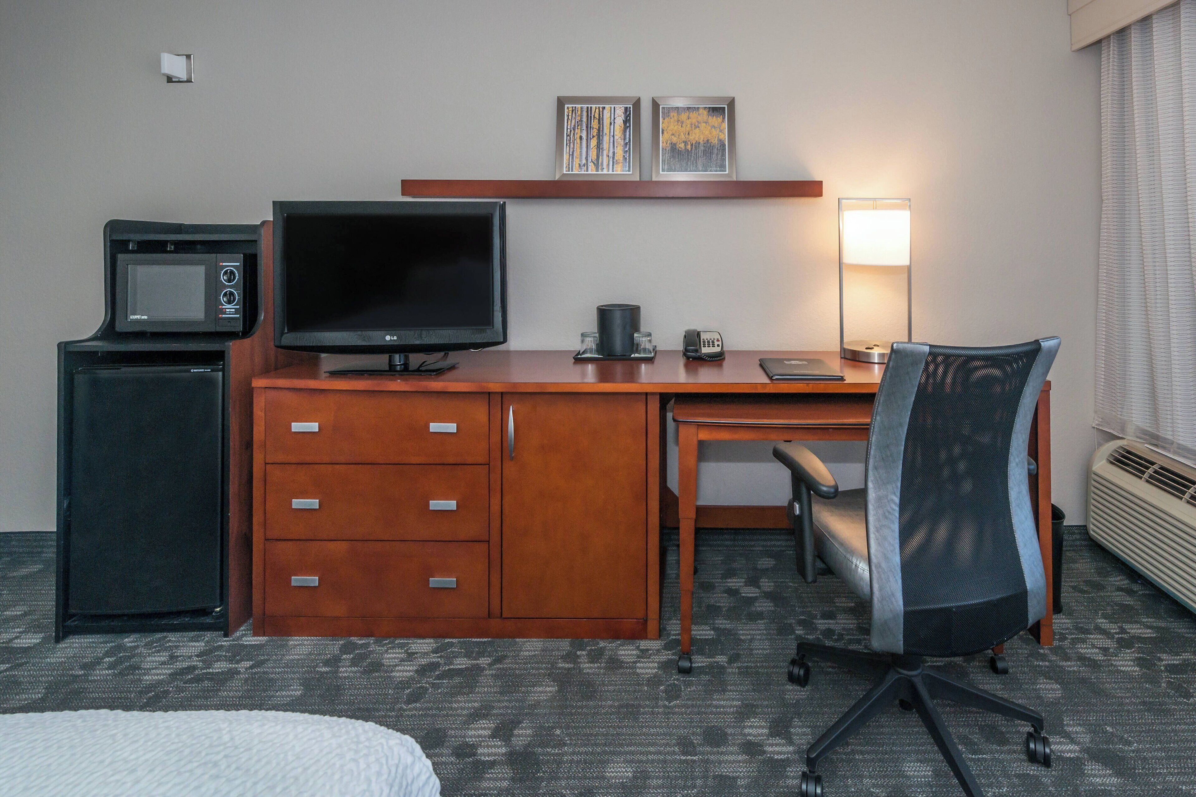 1 bedroom, premium bedding, individually furnished, desk