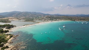 Privatstrand, weißer Sandstrand, kostenloser Shuttle zum Strand