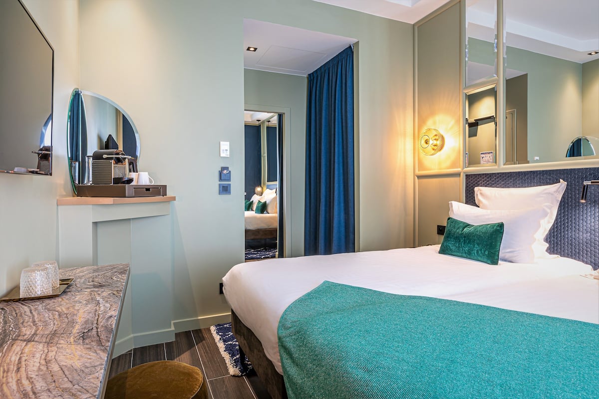 Superior Twin Room, 2 Twin Beds | Premium bedding, Select Comfort beds, in-room safe, desk