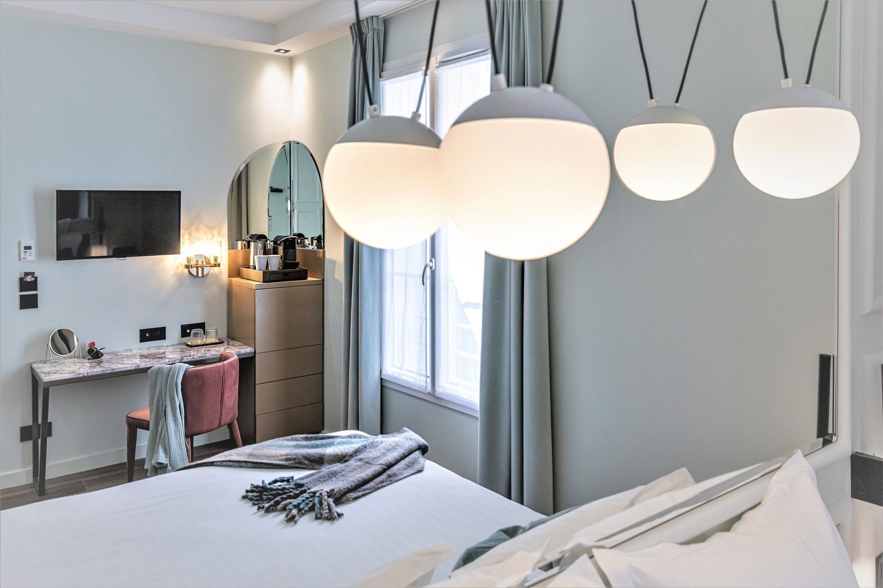 Premium bedding, Select Comfort beds, in-room safe, desk