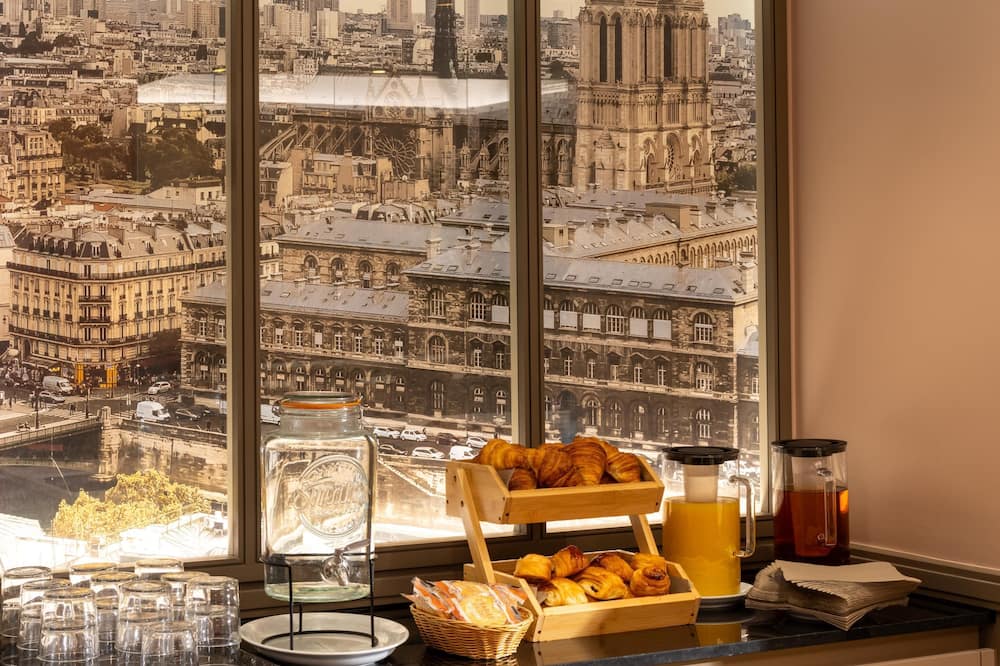 Hotel Paris Bastille