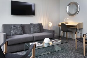 Hypo-allergenic bedding, minibar, in-room safe, desk - Hotel Paris Bastille (Paris)