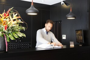 Lobby - Hotel Paris Bastille (Paris)