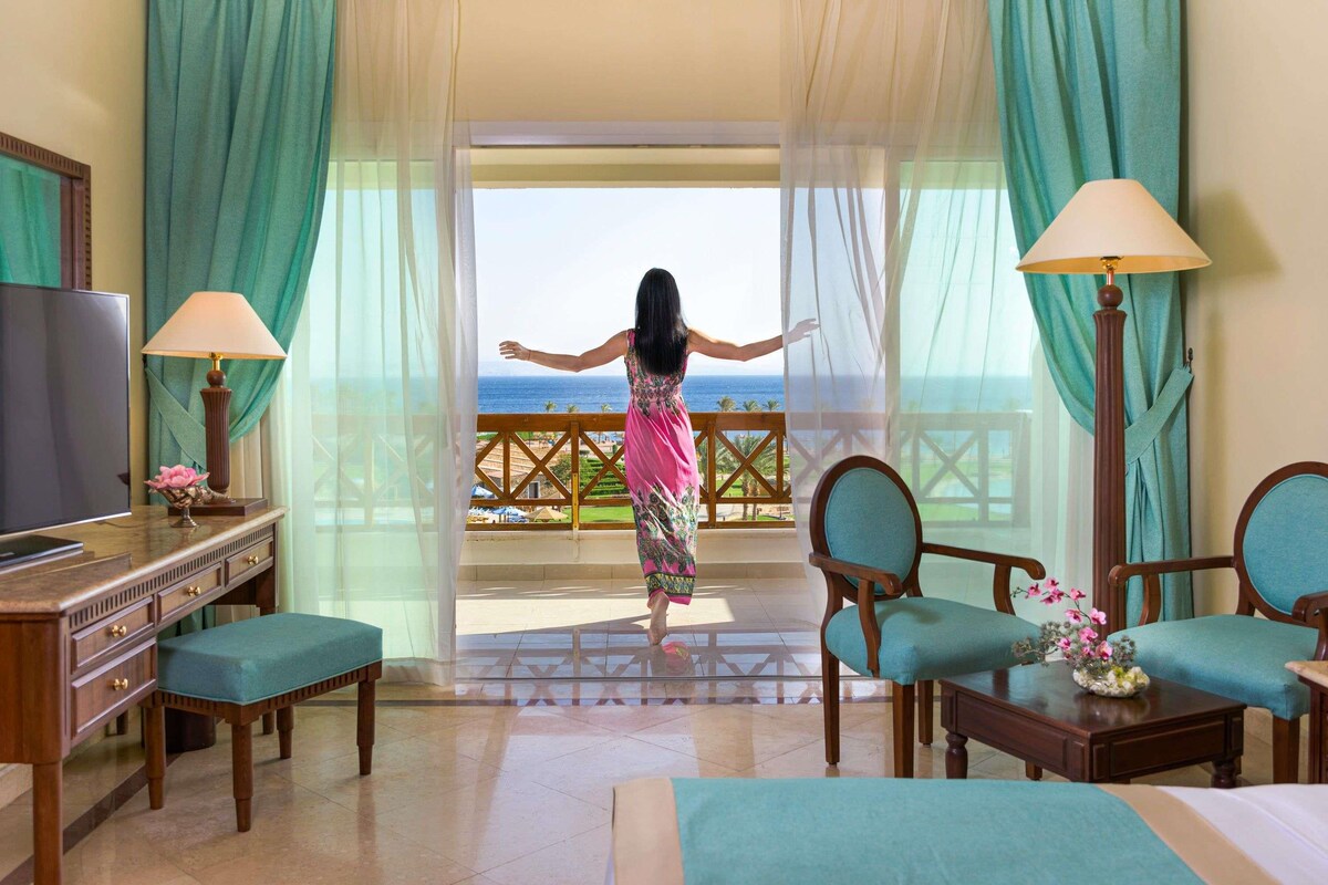 Suite (Ambassador)