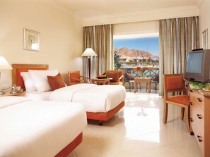 Classic Twin Room, 2 Twin Beds, Pool View | 1 bedroom, in-room safe, soundproofing, iron/ironing board