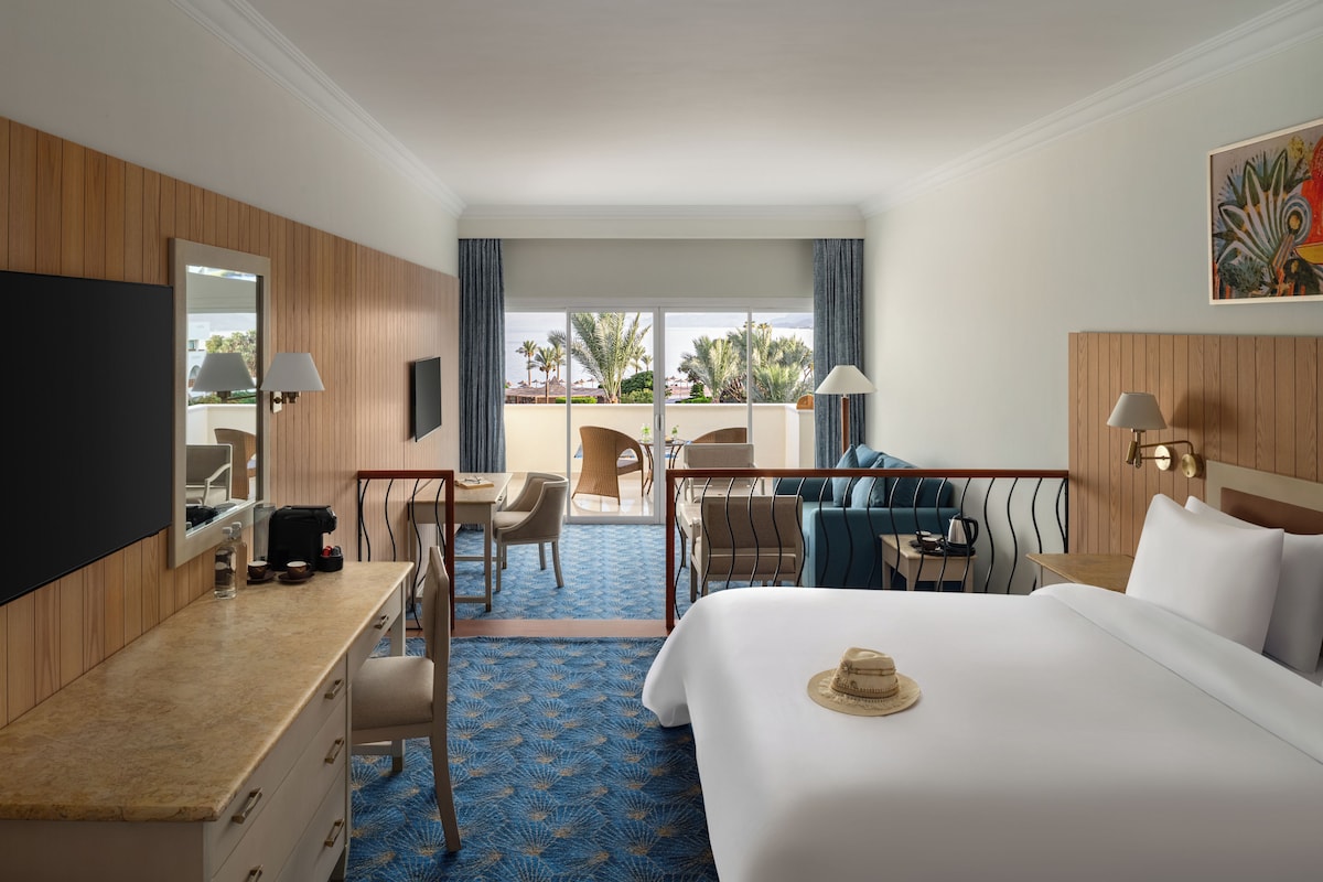 In-room safe, soundproofing, iron/ironing board (on request), free WiFi