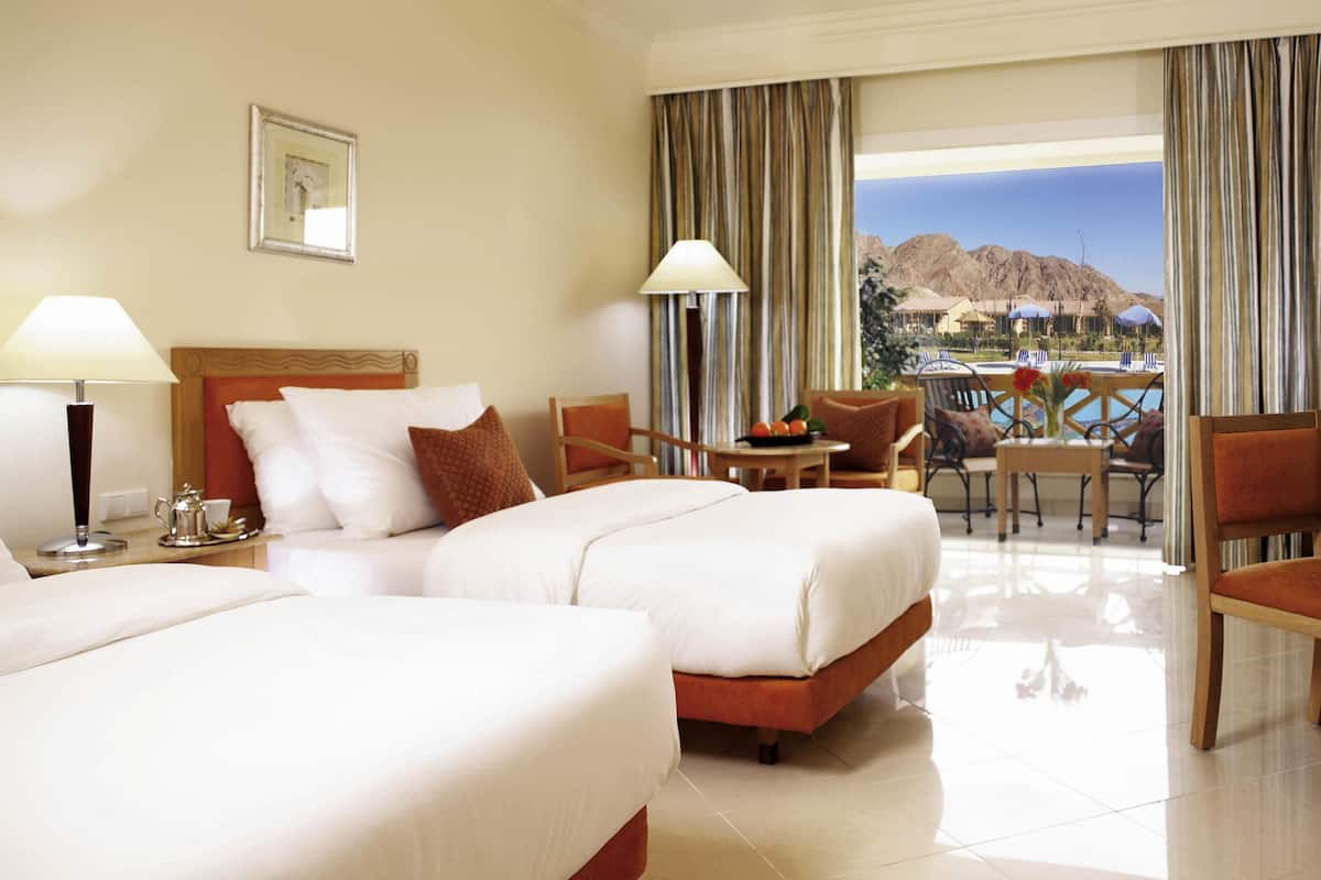 Classic Twin Room, 2 Single Beds, Sea View