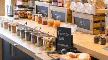 Dagelijks ontbijtbuffet (toeslag)