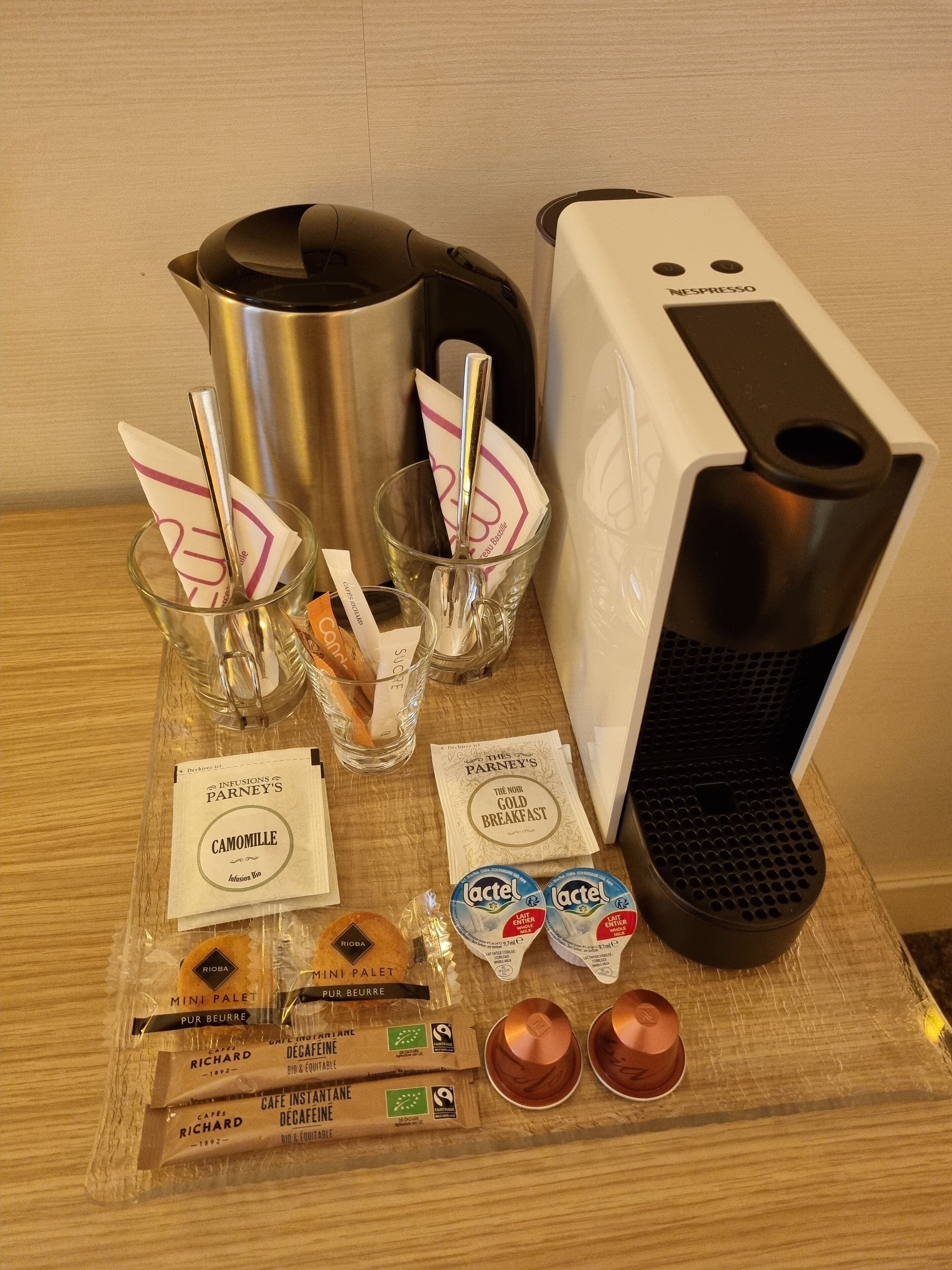 privilege room | coffee and/or coffee maker