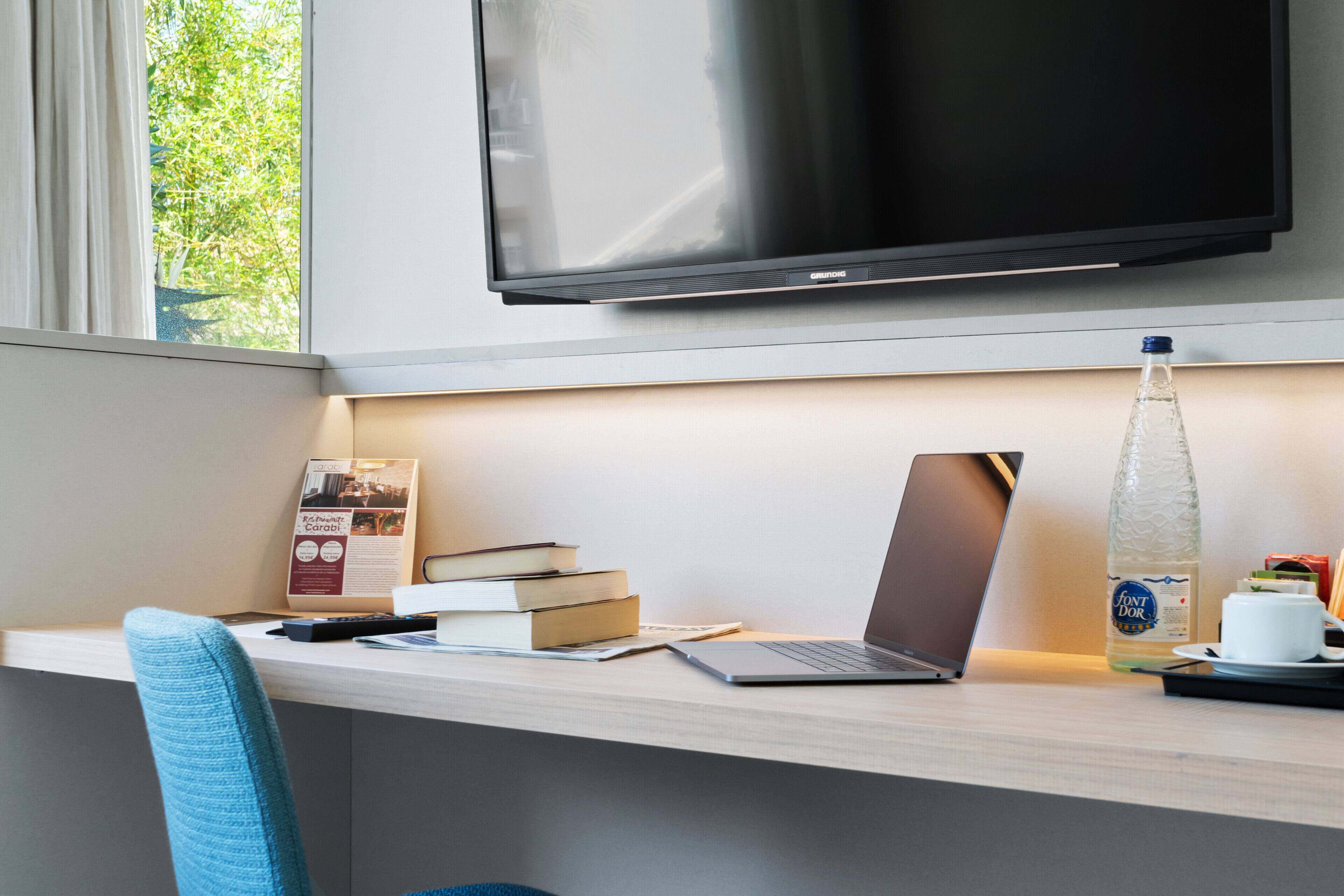 deluxe double room single use | 1 bedroom, minibar, in-room safe, desk