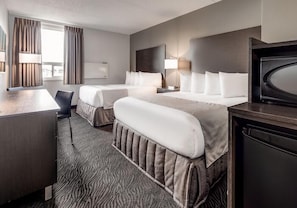 Premier Room, 2 Queen Beds | Desk, blackout drapes, free WiFi, bed sheets - Heritage Inn Hotel & Convention Centre High River (High River)
