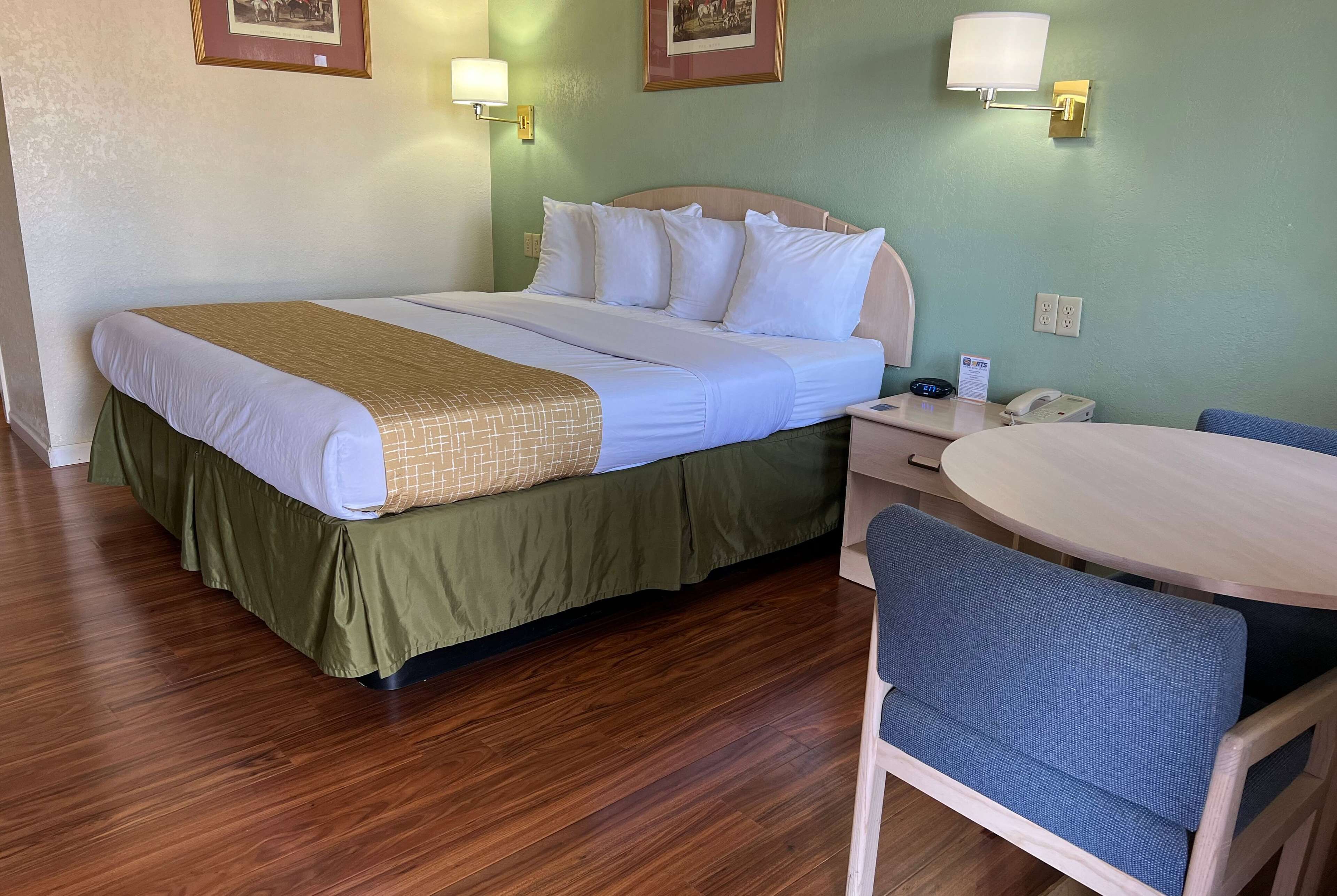 Top 7 PetFriendly Hotels In Holbrook, Arizona Updated 2024 Trip101