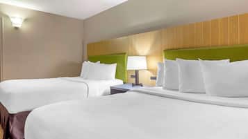 Suite, 1 Bedroom, Non Smoking | 1 bedroom, desk, blackout drapes, iron/ironing board