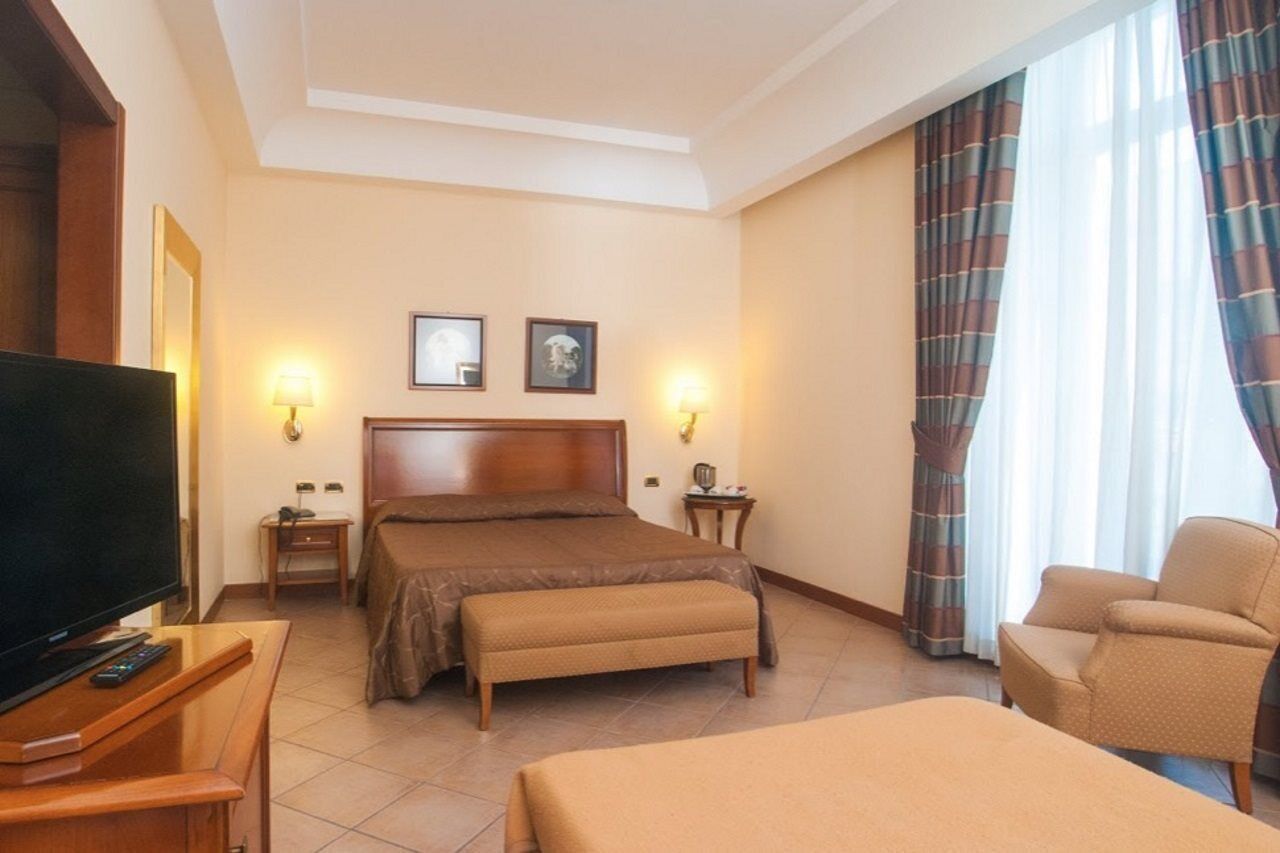 Photo - Le Cheminée Business Hotel Napoli