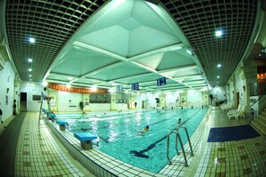Piscine couverte