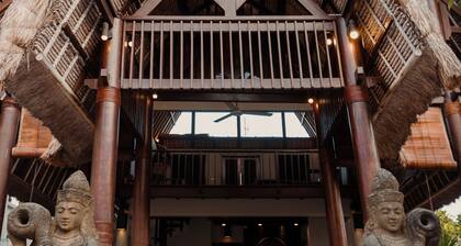 Aruni Bali Jimbaran Boutique Villa