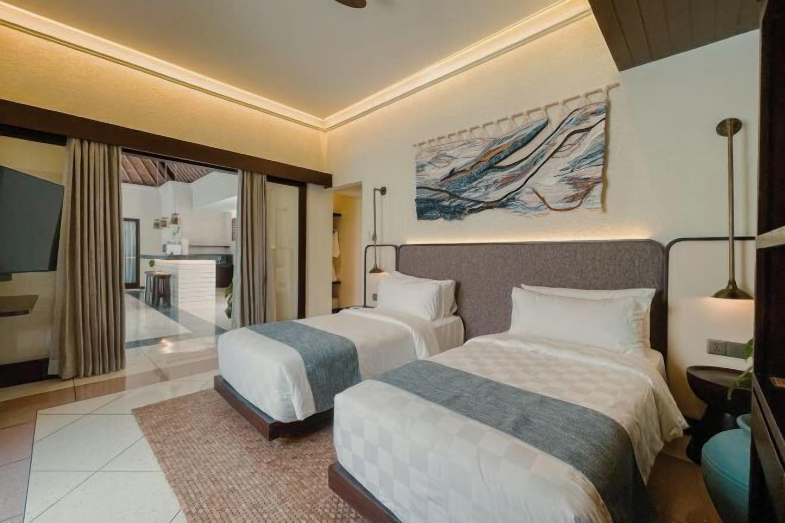 In-room safe, desk, laptop workspace, blackout curtains