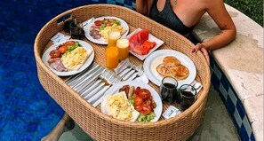 Daily continental breakfast for a fee - Aruni Bali Jimbaran Boutique Villa (Jimbaran)