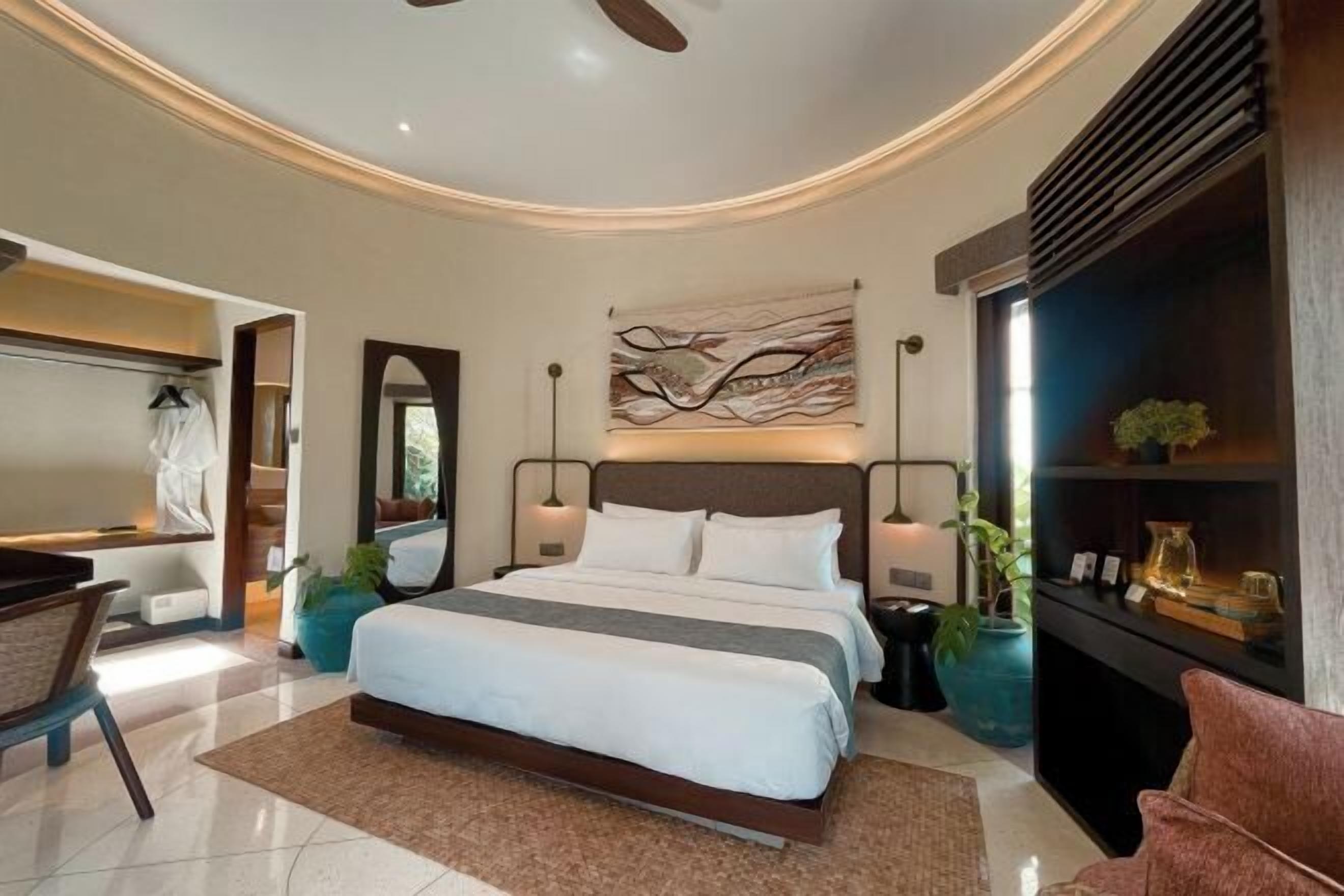 In-room safe, desk, laptop workspace, blackout curtains