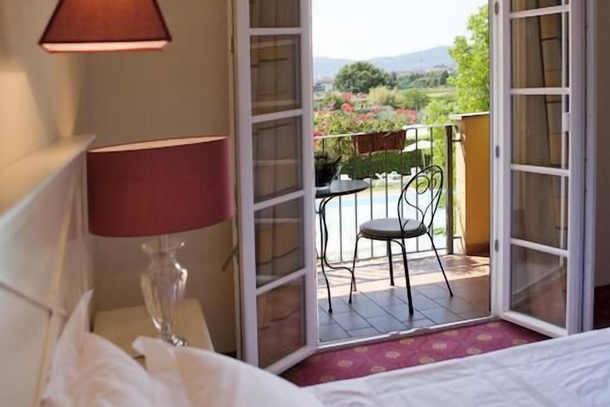 double or twin room | room amenity