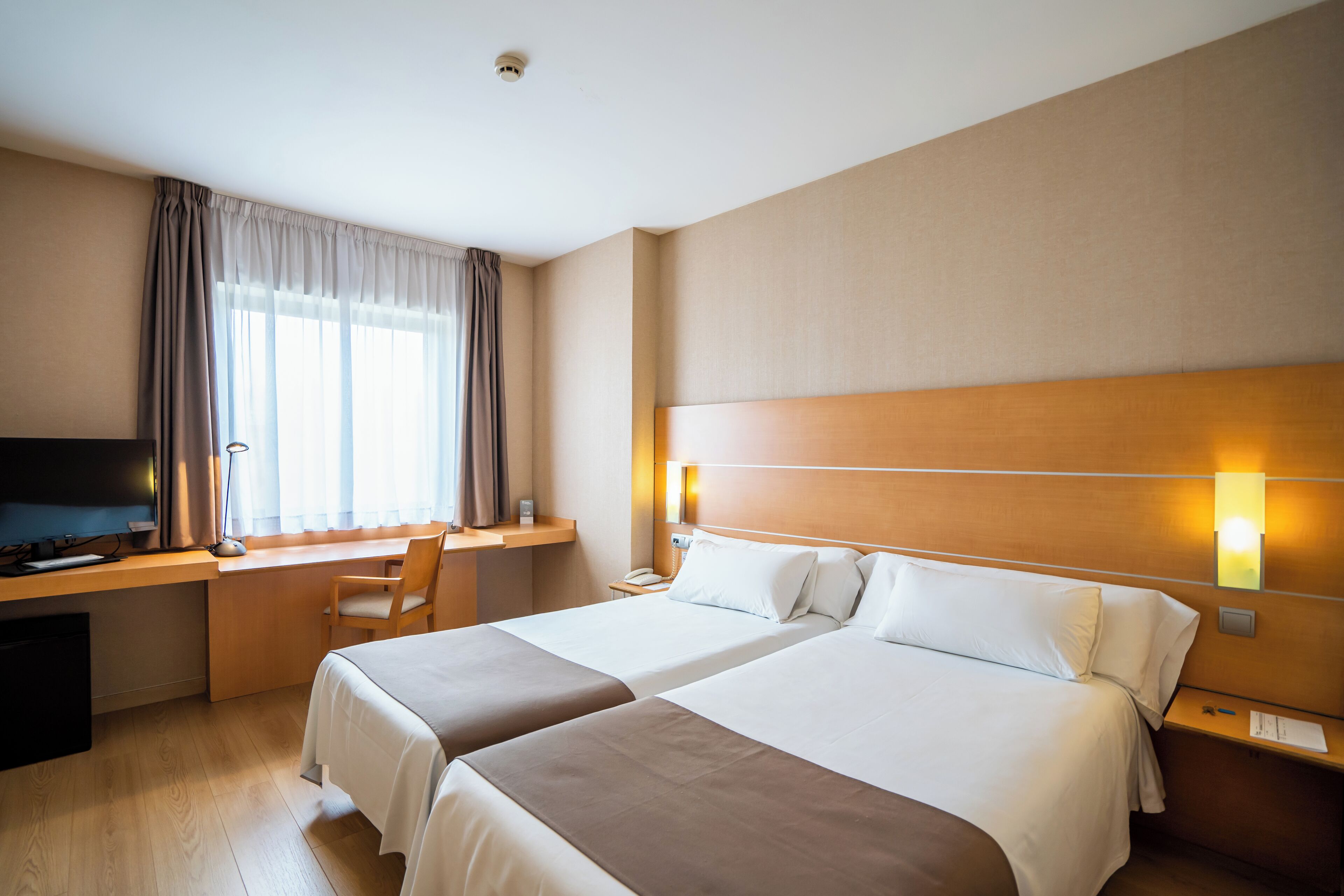 minibar, in-room safe, desk, soundproofing