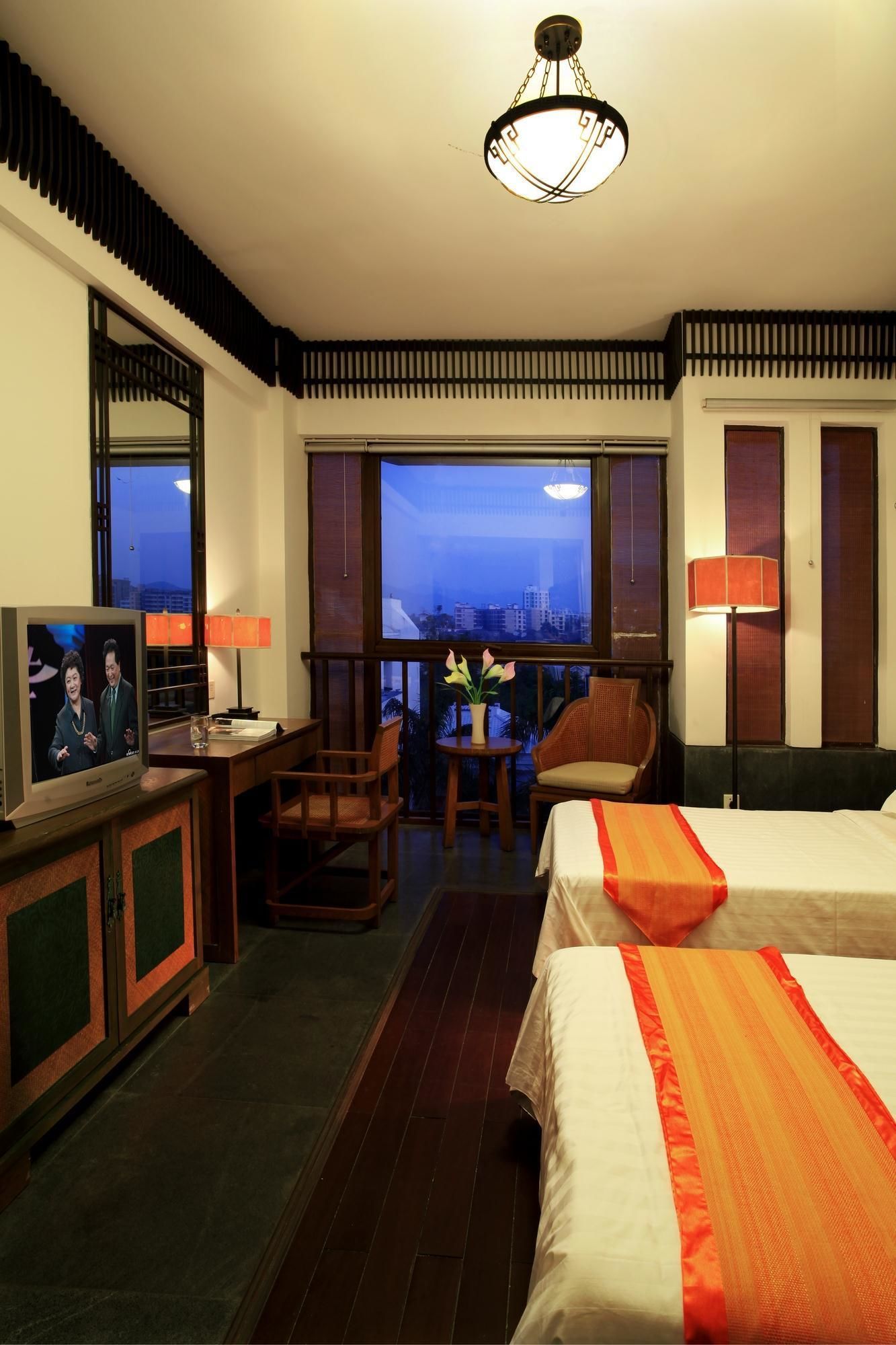 Superior Room, Mountain View | Internet