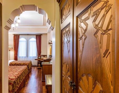 Sultanhan Hotel Special Class - Image 16