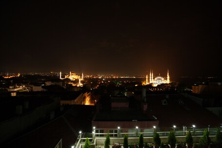 Sultanhan Hotel Special Class - Image 51