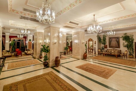 Sultanhan Hotel Special Class - Image 10