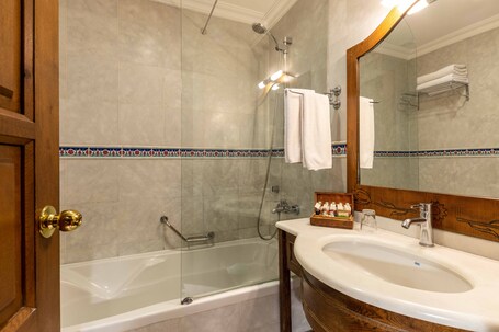 Sultanhan Hotel Special Class - Image 84