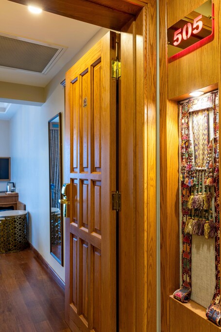Sultanhan Hotel Special Class - Image 112