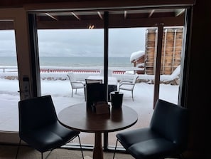 Lakefront Mini Suite | Terrace/patio - Crown Motel (Kings Beach)