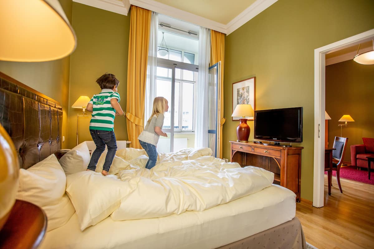 deluxe suite | 1 bedroom, premium bedding, in-room safe, individually decorated