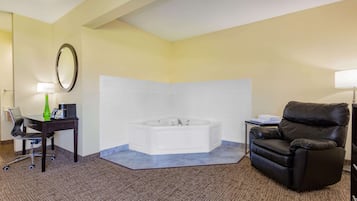 Suite, 1 King Bed, Non Smoking, Hot Tub | Jetted tub