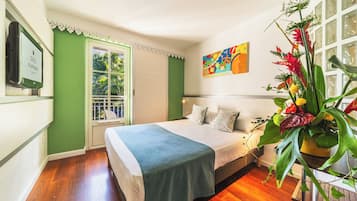 Habitación clásica doble | Cortinas opacas, wifi gratis, decoración individual