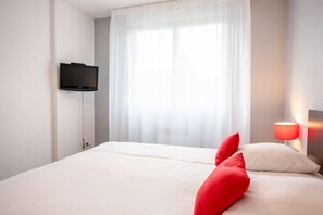 Appartement 1 chambre 4 personnes | Escritorio, tabla de planchar con plancha, cunas gratuitas y wifi gratis