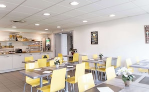 Daily buffet breakfast (EUR 12.90 per person)